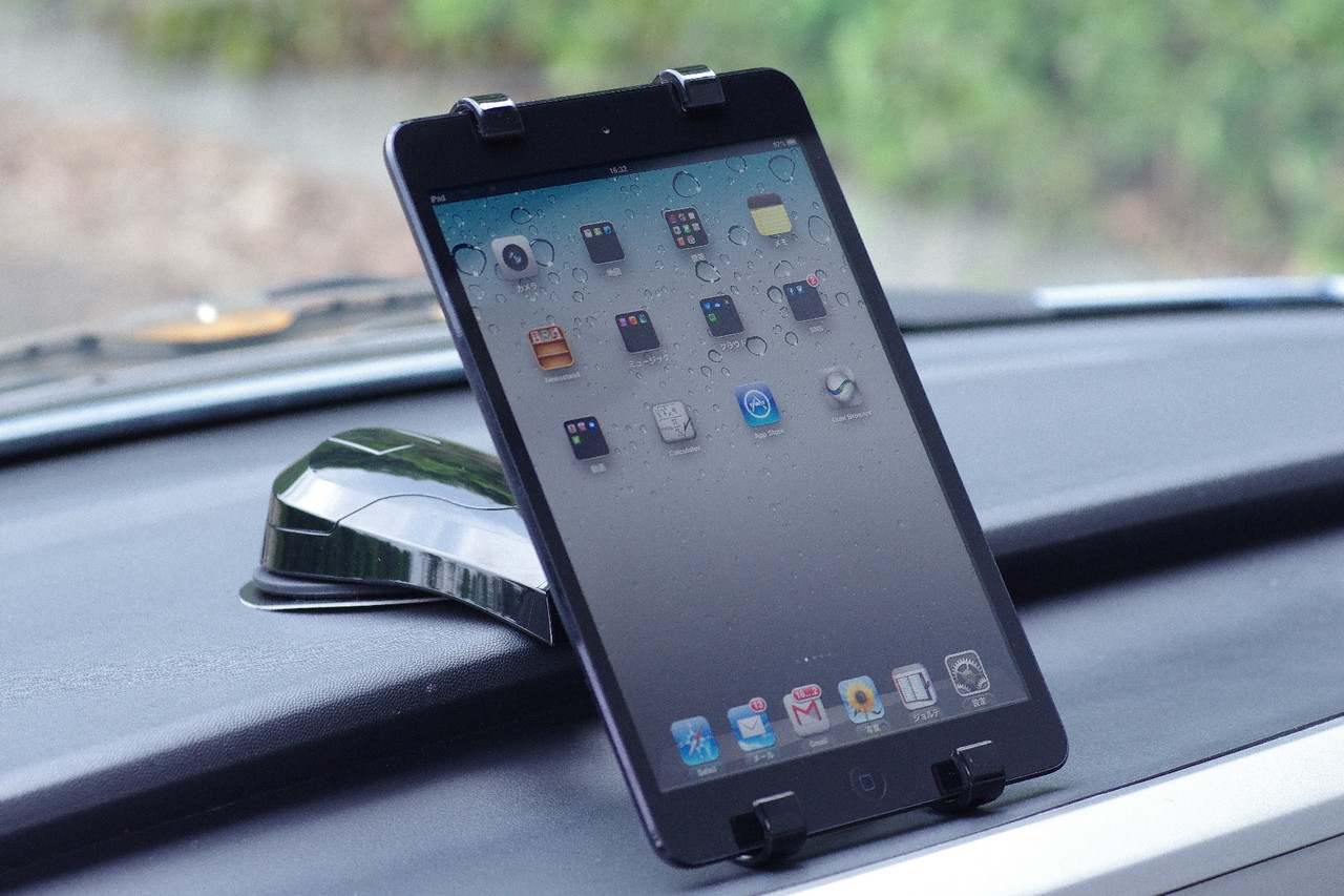 見た目も使い勝手も重要 Ipadやタブレットの大画面を車内に固定できる3d仕様 Ipad Mini Ipad 第3世代 第4世代 Ipad2 Ipad 車載用タブレットホルダー Unicaseの厳選アイテム S Max