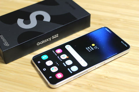 ドコモオンラインショップで5Gスマホ「Galaxy S22 SC-51C」が単体購入