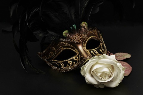 mask-1150221_1280
