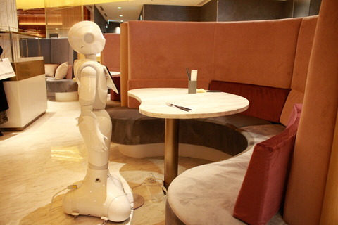 191203_pepper_parlor_11_960