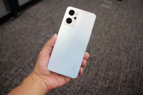 220616_oppo_reno7_a_25_960