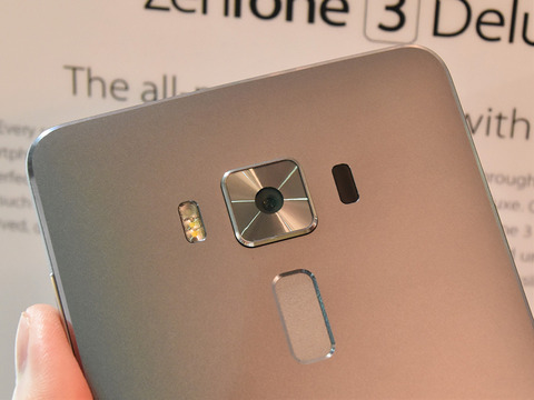 20160608_smax_zenfone3DX_023