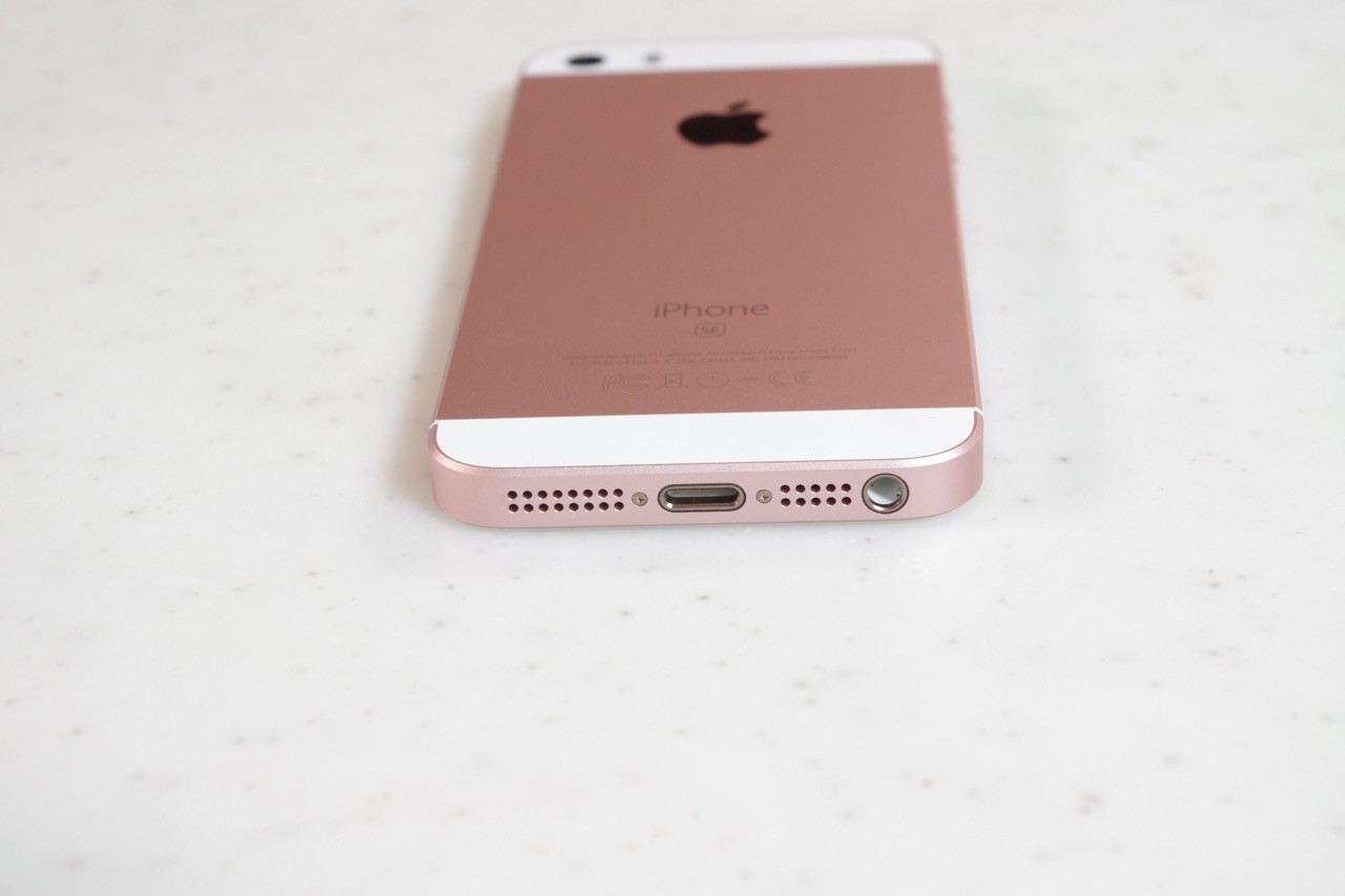 ついに新しい小型な4インチスマホ Iphone Se が発売 Simフリー版の