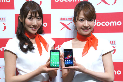 ドコモのツートップ戦略を担うGALAXY S4とXperia A