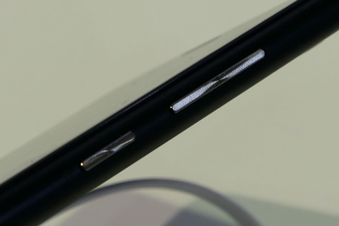 asus-zenfone3zoom-ze553kl_08