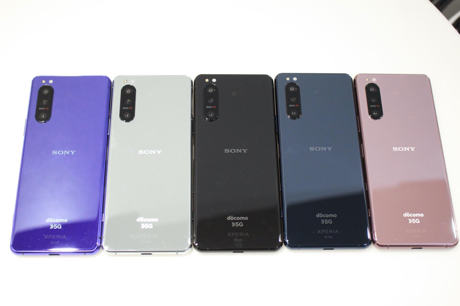 超激安通販】 SONY - 新品未開封 Xperia 5 II SO-52A パープル SIM ...