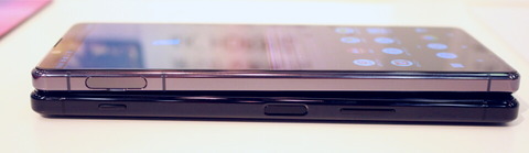 200318_dcm_xperia1ii_04_960