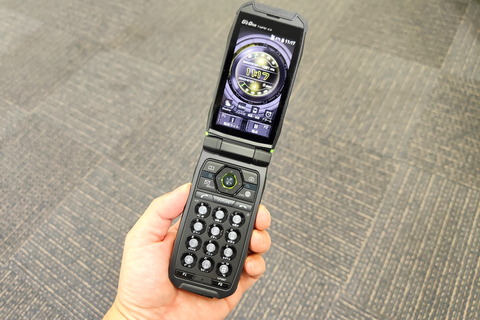 211206_kddi_gzone_32_960