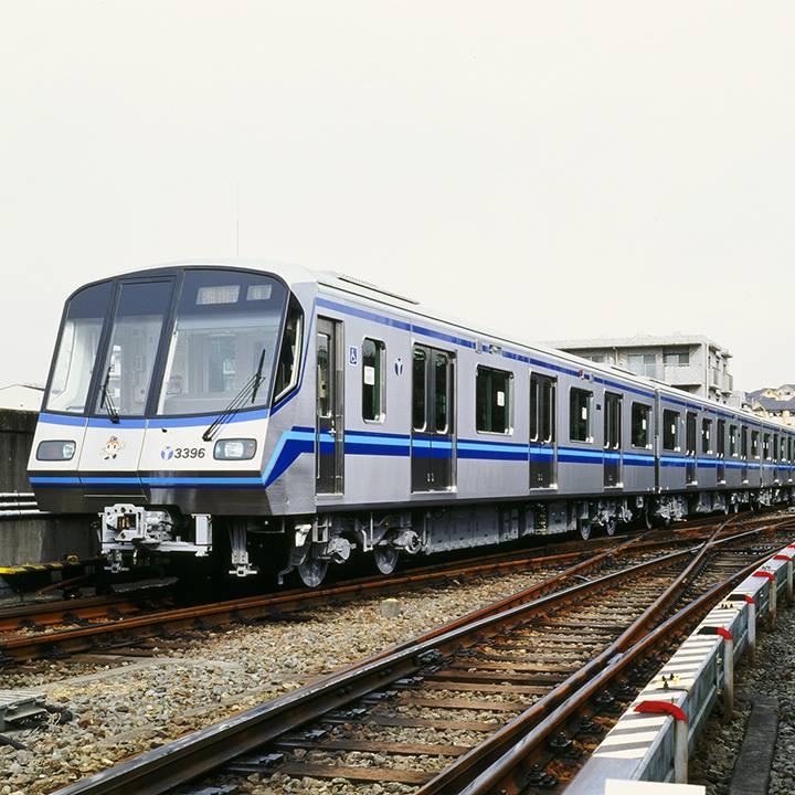 Nttドコモおよびkddi ソフトバンクモバイル 横浜市営地下鉄の全区間で12月24日始発より携帯電話サービスの利用を提供開始 S Max