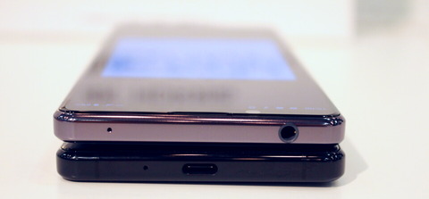 200318_dcm_xperia1ii_05_960