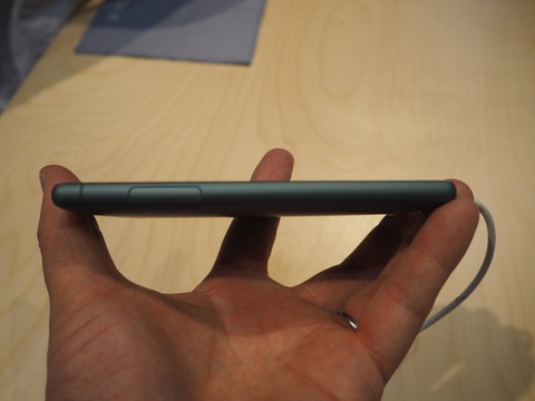 sony_xperia_xz2_compact_05