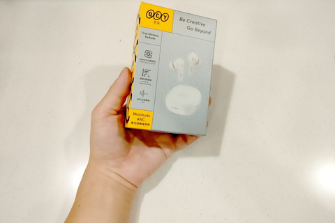 221213_qcy_ht05_02_960