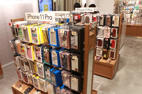 191119_unicase_05_960