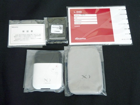 発売直前!コンパクトなXi対応モバイルWi-Fiルーター「L-04D」の中身をチェック【レビュー】