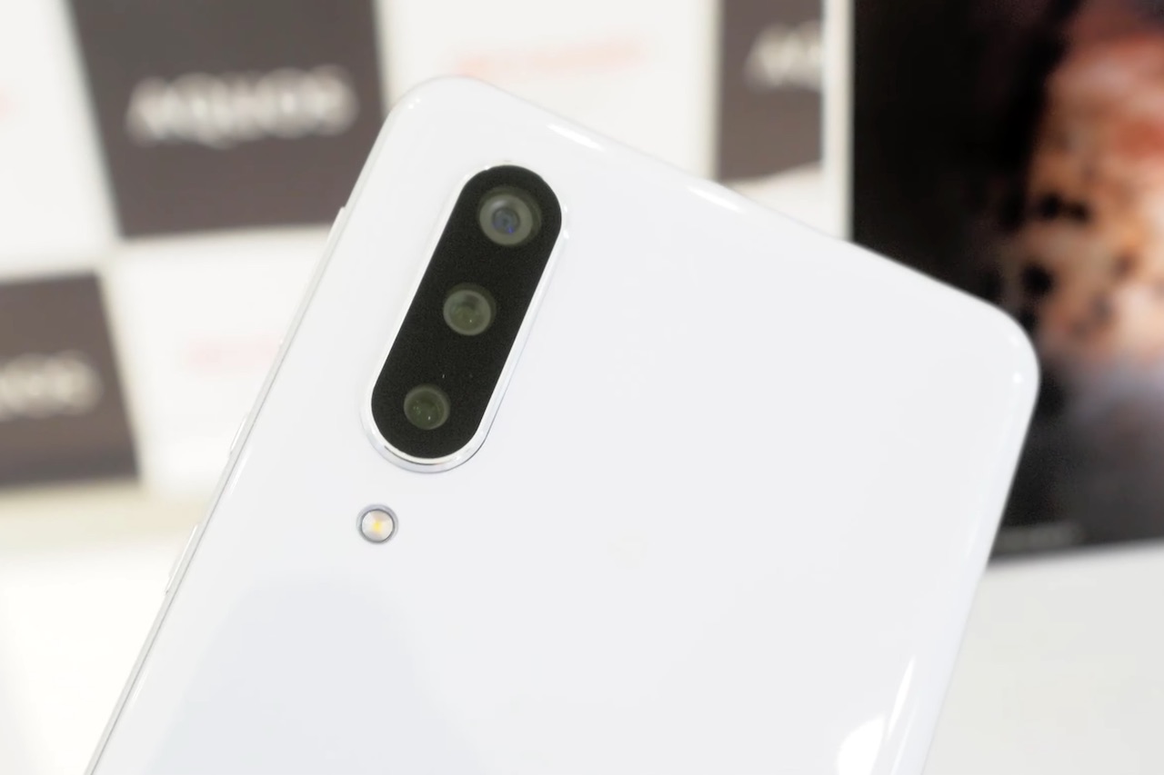 Au向け5gスマホ Aquos Zero5g Basic Dx Shg02 をファーストインプレッション 外観や基本機能などを紹介 レビュー S Max Au向け5gスマホ Aquos Zero5g Basic Dx Shg02 をファーストインプレッション 外観や基本機能などを紹介 レビュー S Max