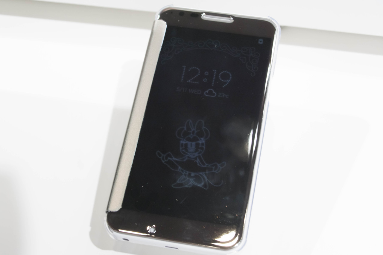 人気のエレクトリカルパレードをイメージ Nttドコモのキラキラしたディズニースマホ Disney Mobile On Docomo Dm 02h を写真と動画でチェック レポート S Max 人気のエレクトリカルパレードをイメージ Nttドコモのキラキラしたディズニースマホ Disney Mobile On Docomo Dm 02h を写真と動画でチェック レポート S Max