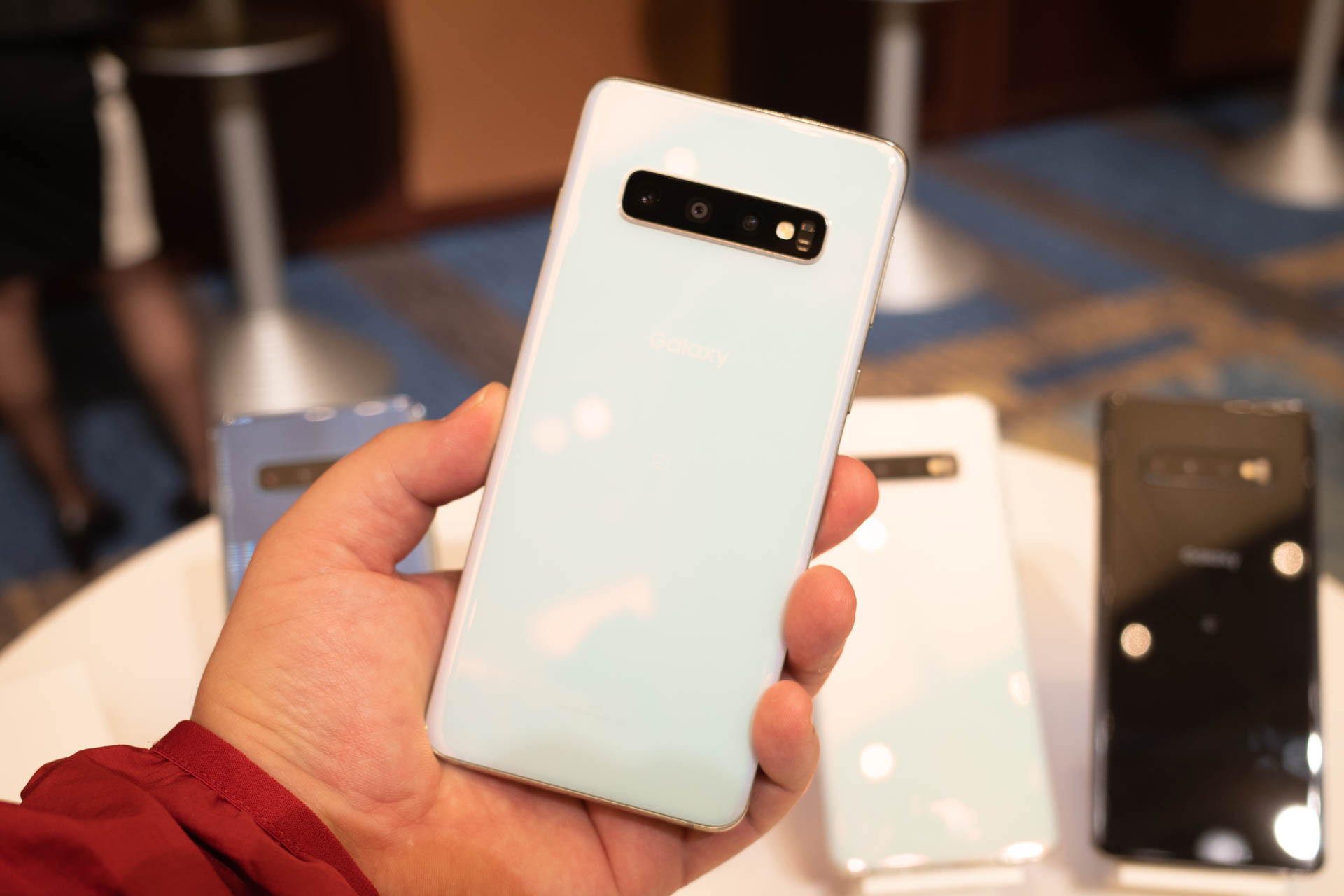 楽天モバイル、高性能スマホ「Galaxy S10 SM-G973C」にAndroid 12への 楽天モバイル、高性能スマホ「Galaxy S10 SM-G973C」にAndroid 12への