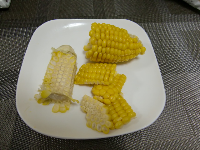 とうもろこしの食べ方 Bon Appetit ボナペティ な気分で