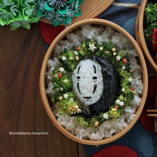 kaonashi-wreath02