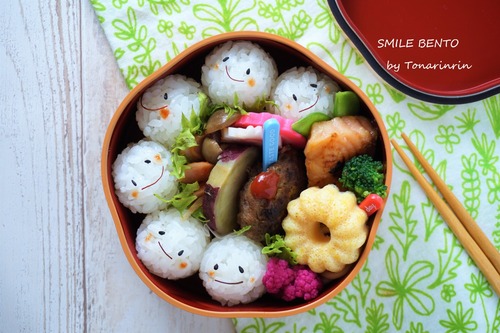 花型お弁当箱にこむすび君 と ふりかけ海苔アート Smile Bento Powered By ライブドアブログ