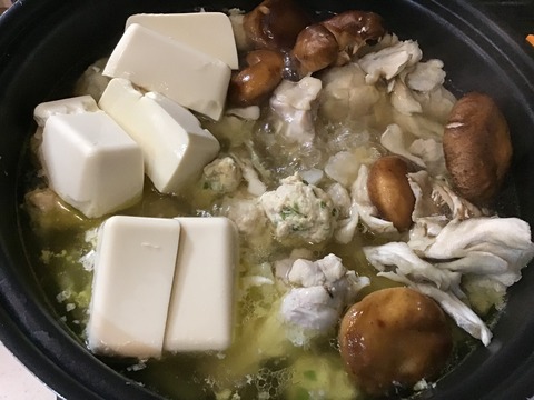 EF0595A7-E3BA-4E9D-AE1F-148651645673