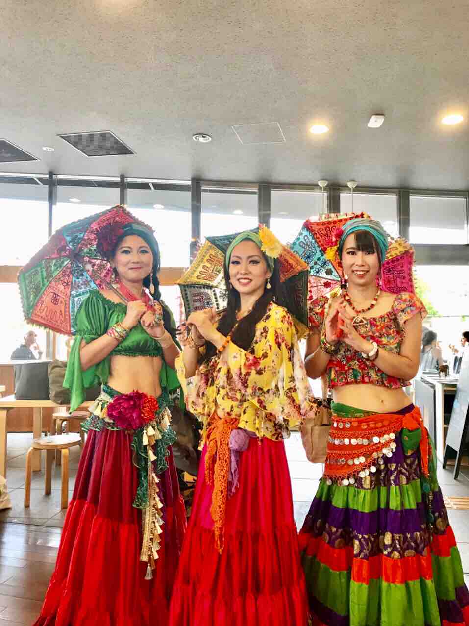 最終値下げ！美品 オーダー品✨ベリーダンス ジプシー 衣装 4点セット 美品 オーダー品✨ベリーダンス ジプシー 衣装 4点セット ベリーダンス