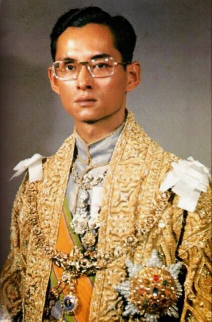 1987年ラーマ9世 国王陛下還暦記念 600バーツ銀貨 タイコインカフェー