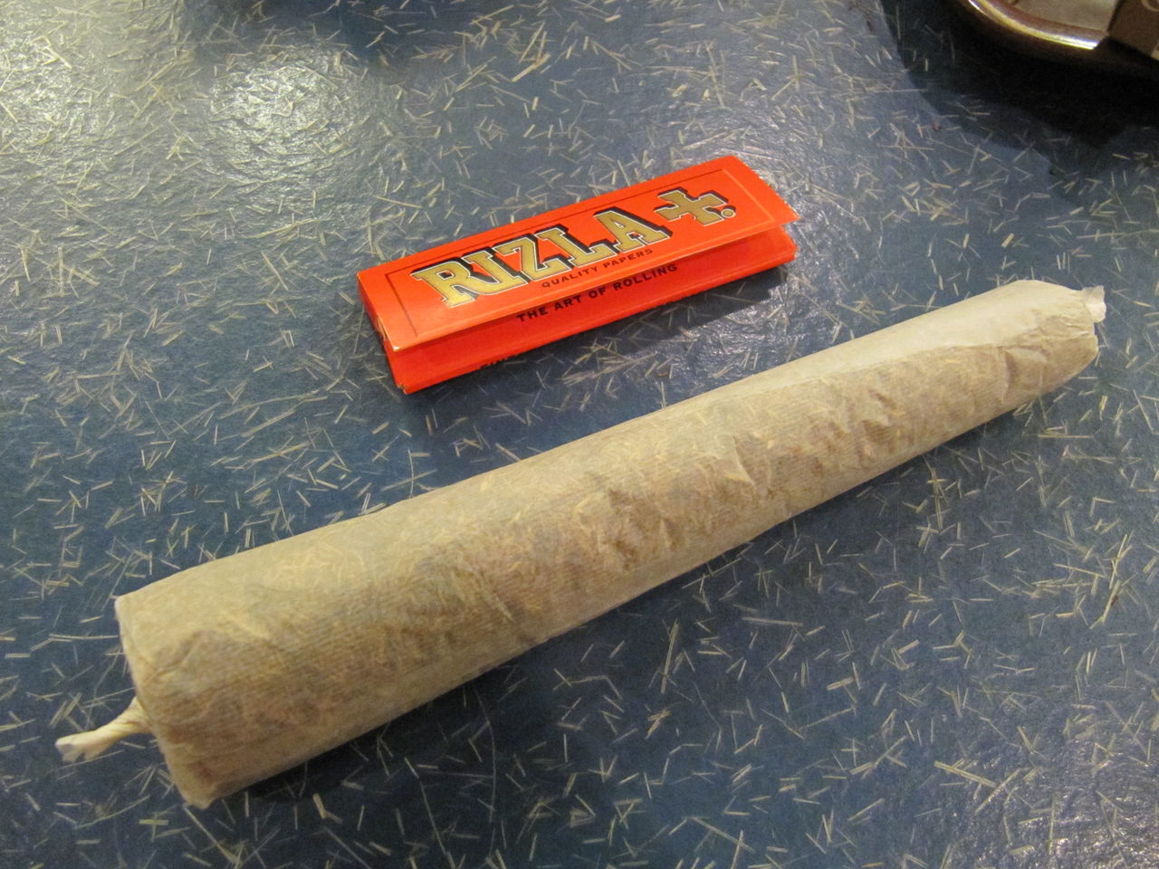 自由が丘で手巻きの会11 08 25 魔女と煙の魔法