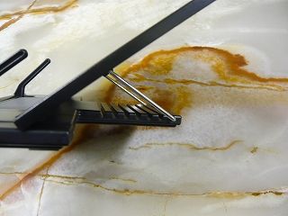 ブックスタンダー角度調節部分