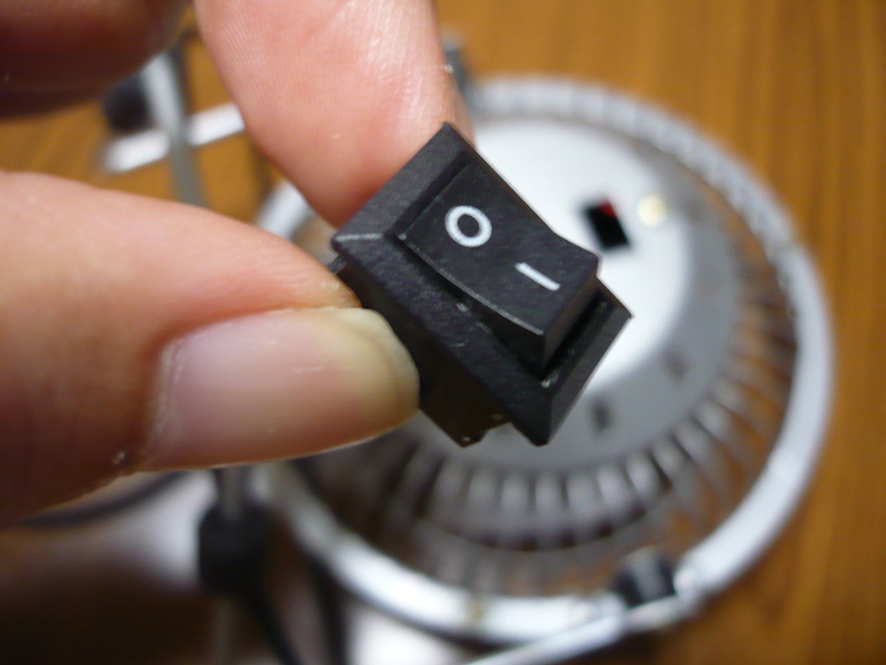 うるさいetcを0円で黙らせる 電気物 ガーデニングの初心者 初歩の改造ブログ うるさいetcを0円で黙らせる 電気物 ガーデニングの初心者 初歩の改造ブログ