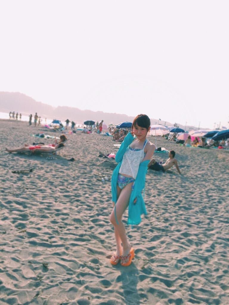 リトグリ １６歳の水着姿を披露 しかし 問題が リトグリ応援ブログ By 食彩 ガオラー