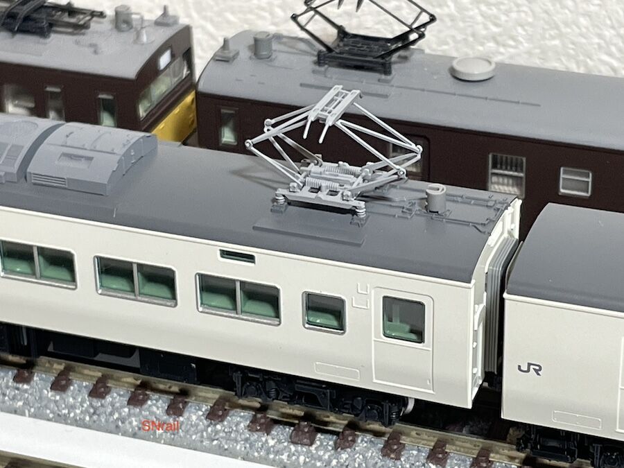 TOMIX 185系新塗装 入線! : SN総合車両所のブログ TOMIX 185系新塗装 入線! : SN総合車両所のブログ