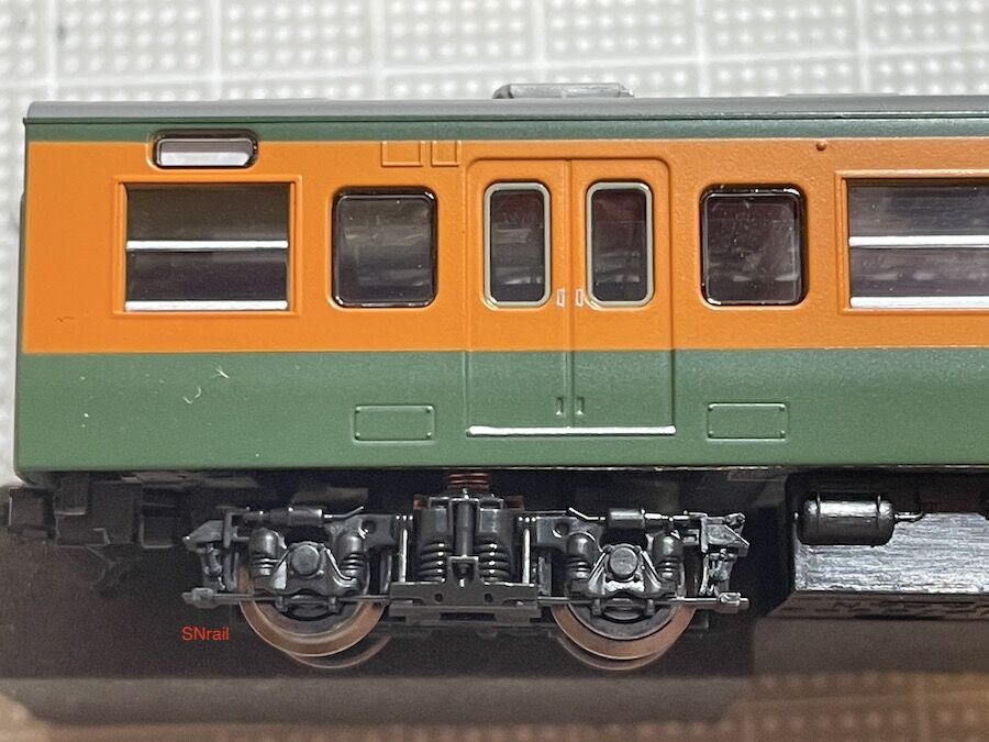 TOMIX 115-1000から高崎の湘南電車を作るの巻 : SN総合車両所の