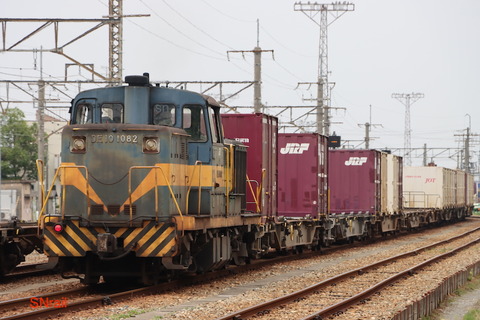 引退間近！関西ロジスティクスDE10-1082！！ : SN総合車両所のブログ