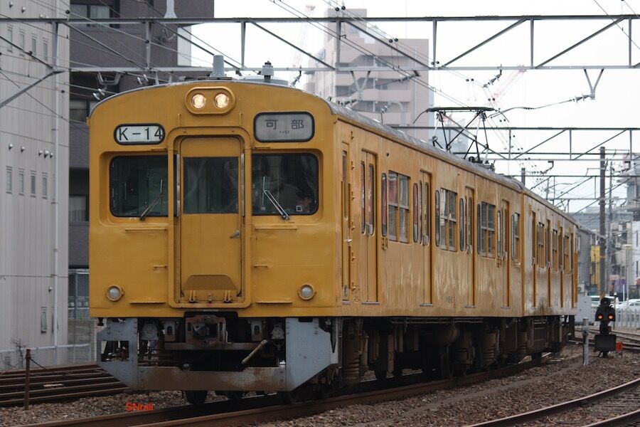 105系広ヒロK-14編成 スカート修理完了！ : SN総合車両所のブログ