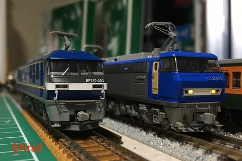 9797f99d-s.jpg
