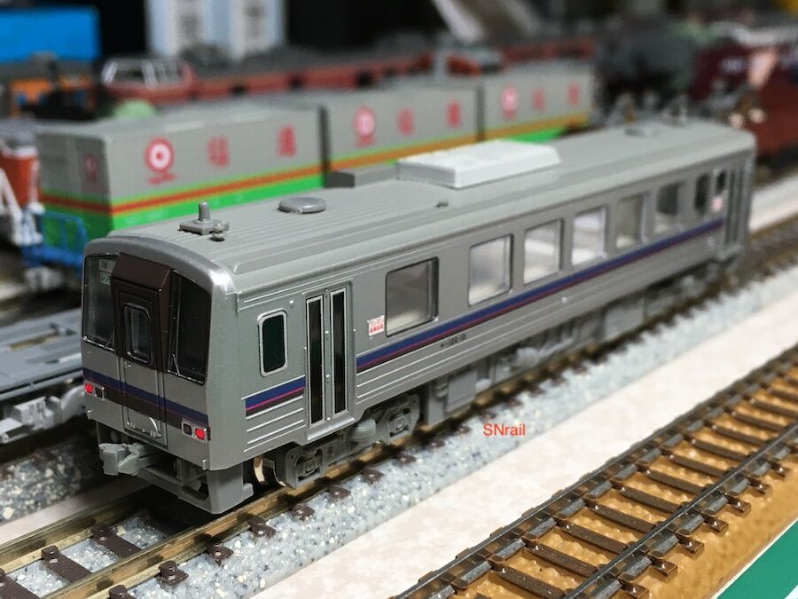キハ120の室内灯を交換する : SN総合車両所のブログ