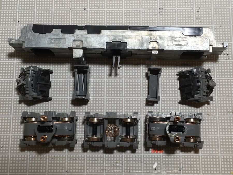 TOMIX EF64-1000 M-13モーターへの換装 : SN総合車両所のブログ