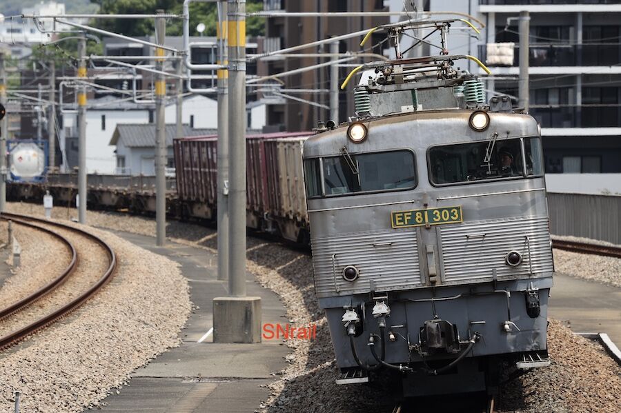 ついに銀釜を手にいれる！ TOMIX EF81-300！ : SN総合車両所のブログ