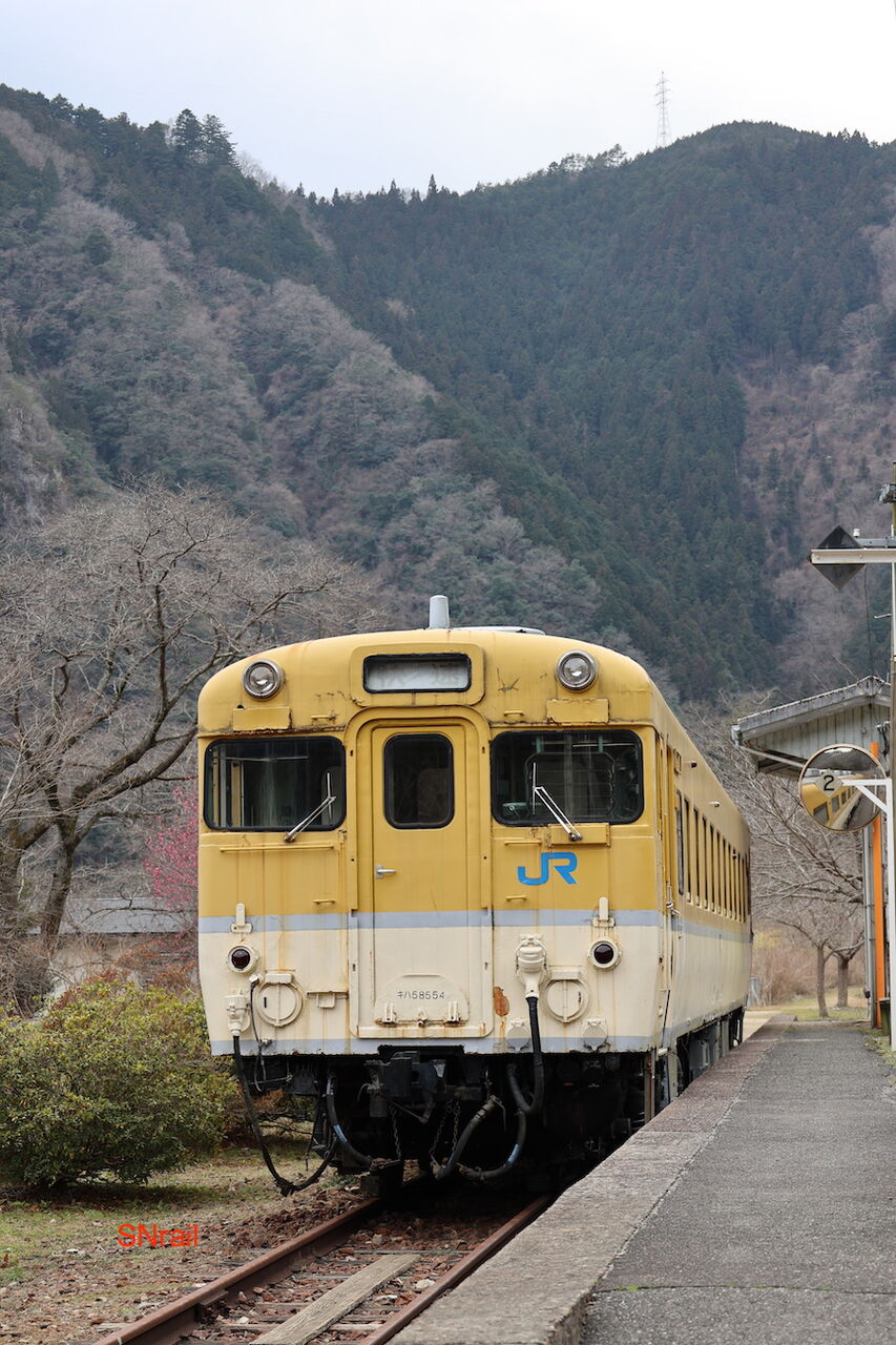 可部線廃線跡 安野駅の保存車を見に行く その２ Sn総合車両所のブログ