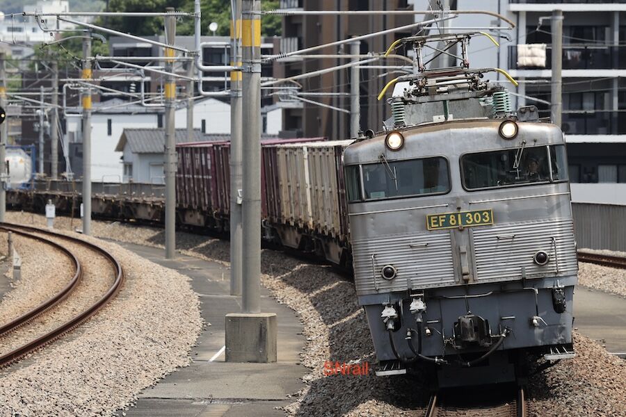 JR化後に製造された3種類のEF81をコンプリートした話 : SN総合車両所