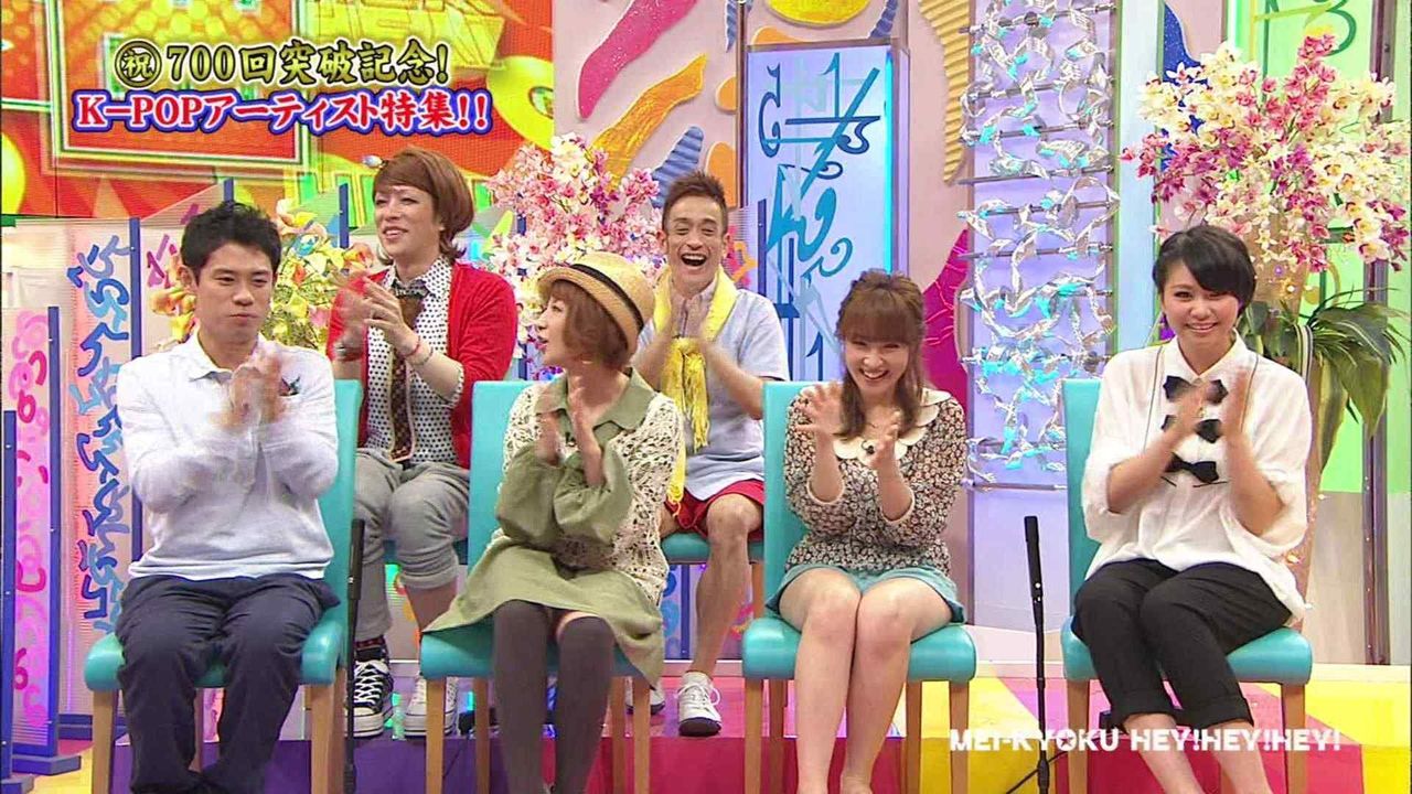矢口真里　パンチラ 矢口真里のパンチラ画像 HEY!HEY!HEY!で矢口真里のスカートの中丸見えパンチラ : アイドルパンチラ画像
