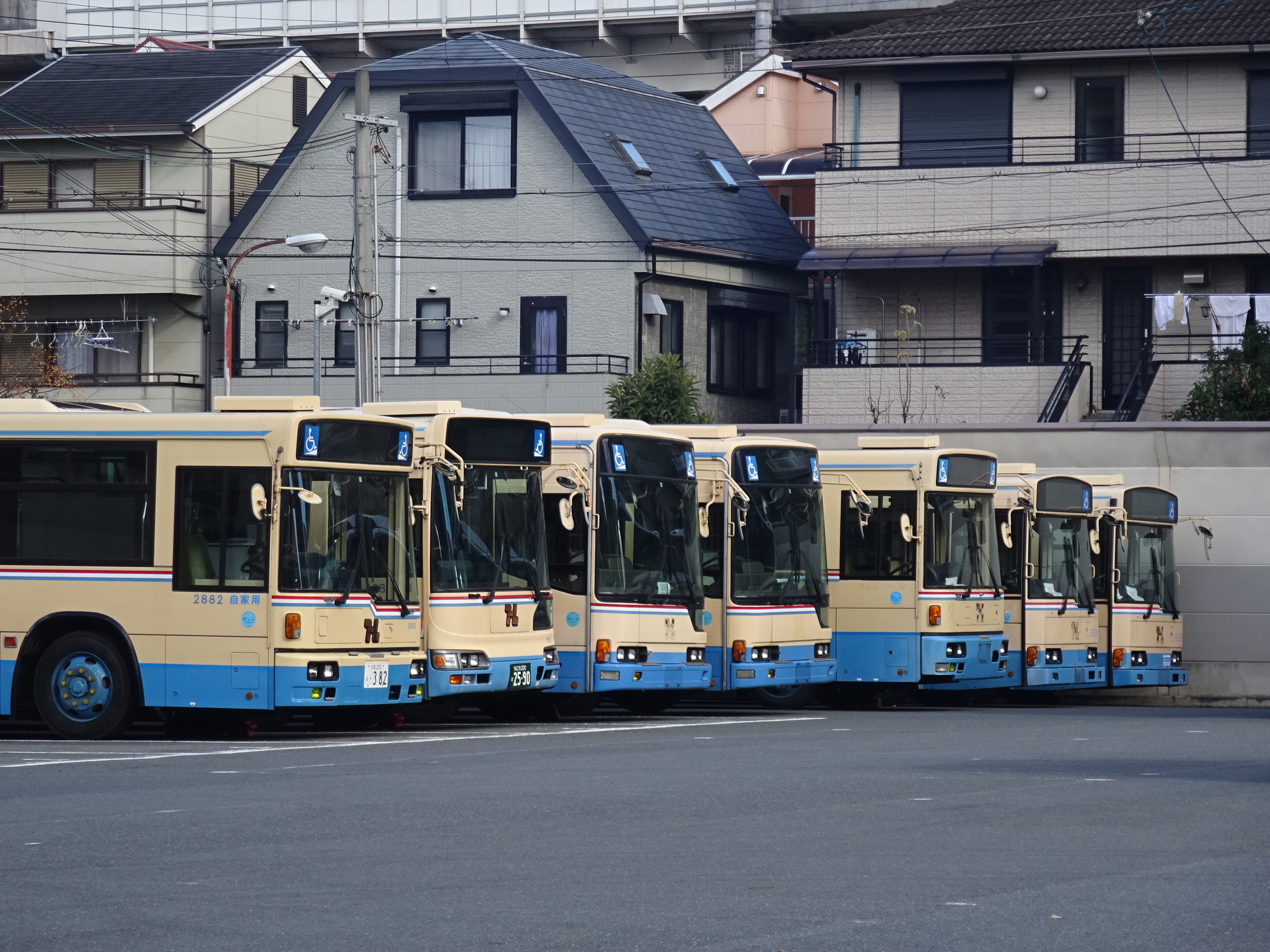 お疲れ様でした 阪急バスの退役車両12台 Snk Renのblog