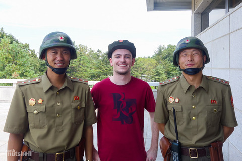 56-north-korea-dmz-kpa-soldiers