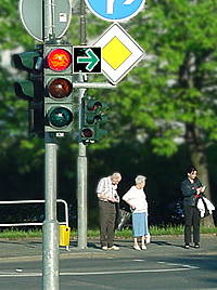 ampel-gruenpfeil-fussgaenger