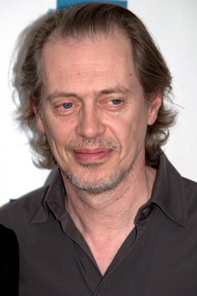 1200px-Steve_Buscemi_2009_portrait
