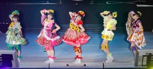 プリキュアで 歌は心を込めて思いを届けるもの のももクロvs 握手券と初回特典つけるからぁぁぁ のakbが激突 下を向いて歩こう プリキュアで 歌は心を込めて思いを届けるもの のももクロvs 握手券と初回特典つけるからぁぁぁ のakbが激突 下を向いて歩こう