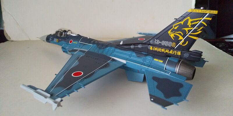 HobbyMaster…1/72 航空自衛隊 F-2A支援戦闘機『第8飛行隊 築城