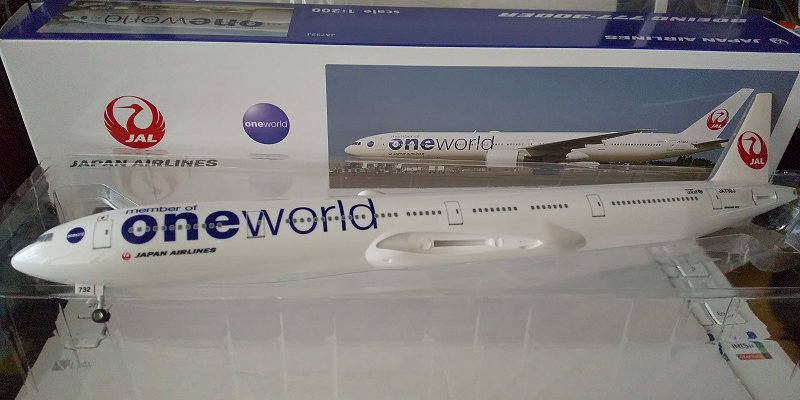 JALUX(EverRise)…1/200：B777-300ER JAL oneworld塗装 JA732J WiFi
