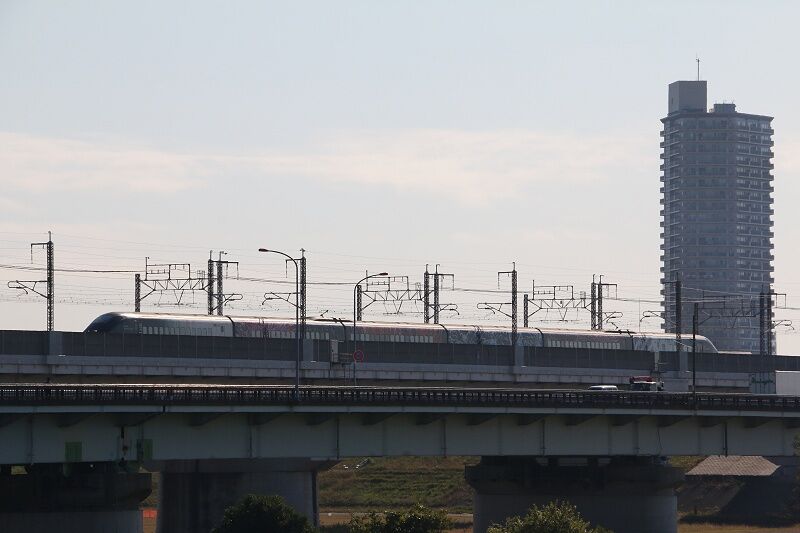 03_9437C_R19